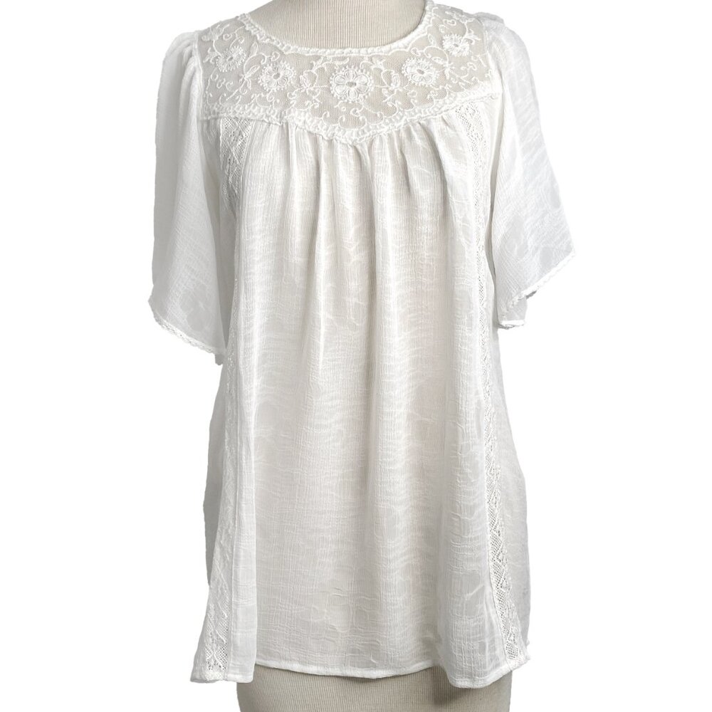ALTAR’D STATE Lace Top White  Gauze Floral Dainty  Flutter Sleeves Cottagecore S